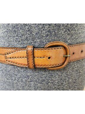 Vintage Leegin Belt Mens Size 32 Brown Leather Brass Buckle Stitched Accent
